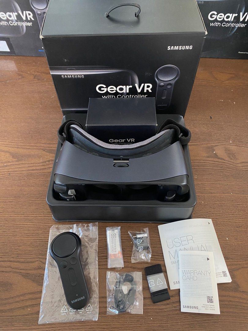 Samsung Gear VR with controller (take all 7pcs) (Category: Virtual Reality) located in Binan City. Submitted by rgmofficefurniture (Listing ID 1310865980, Image 3). Description: Samsung Gear VR with Controller ₱4,000 take all 3pcs complete set 4pcs with controller only (no wrist strap, battery and universal-type c adapter) Slight issue: Front cover missing.
