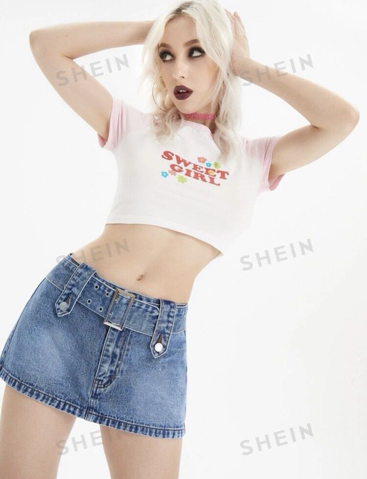 Shein Mini Denim Skirt (Category: Skirts) located in Batangas. Submitted by aintjayy (Listing ID 1310845624, Image 2). Description: size: xs-m worn once .