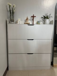 Shoe Cabinet Rack 3 Layer w/ Issue