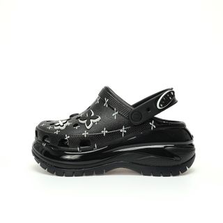 (Category: ) located in . Submitted by sneakers-shop (Listing ID 1310951635, Image 1). Description: .