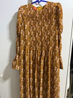 (Category: ) located in . Submitted by adieuclothes (Listing ID 1310859024, Image 1). Description: .