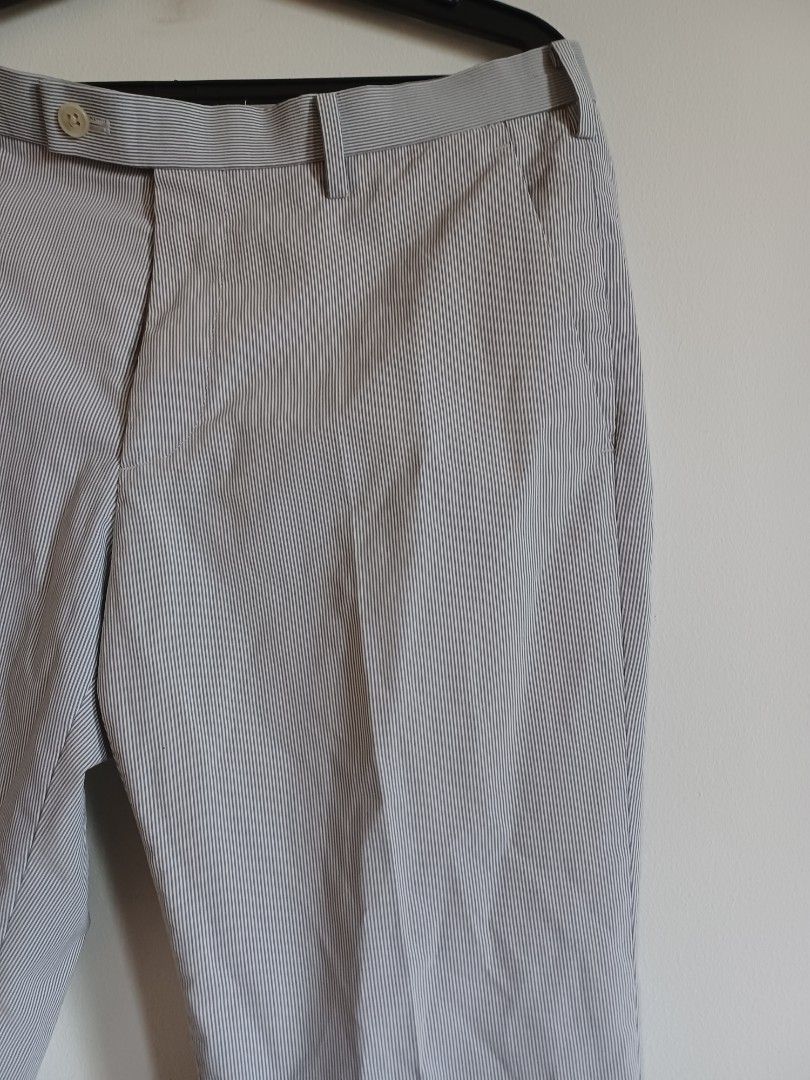 Uniqlo Chino Striped Pants (Category: Chinos) located in Manila. Submitted by jeredc (Listing ID 1310827164, Image 3). Description: Uniqlo Chino Striped Pants Size: 32-33 Amazing fabric 👌.
