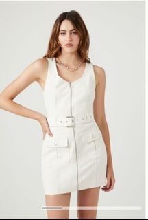 (Category: ) located in . Submitted by ShopMyCloset (Listing ID 1310931711, Image 1). Description: .