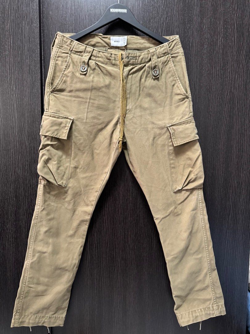 WTAPS Pants (Category: Trousers) located in Singapore. Submitted by tinababie (Listing ID 1310936907, Image 1). Description: Like new wtaps england cargo pants. 100% authentic..