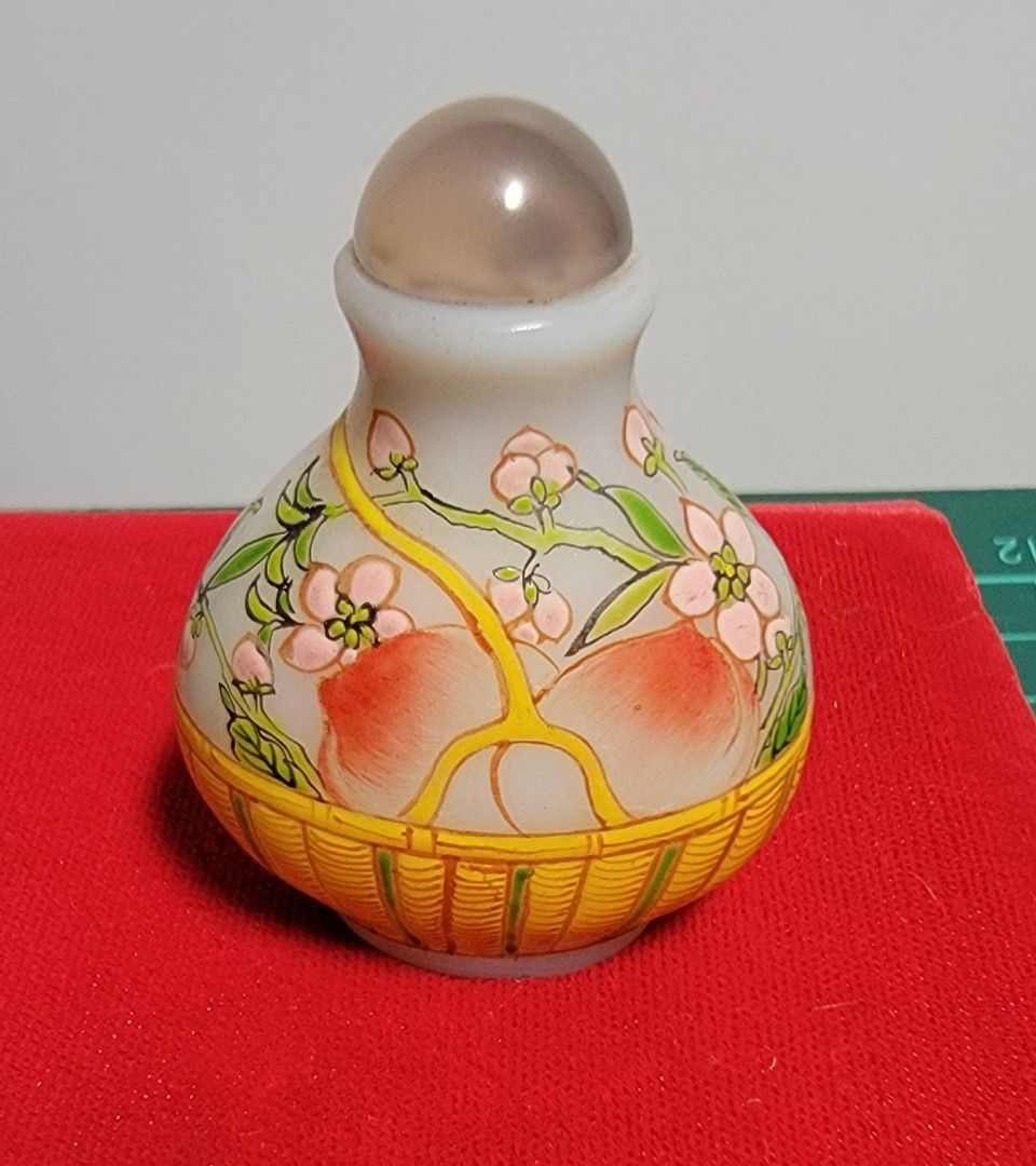 古月軒早期彩繪鼻煙壺, 書籍、休閒與玩具, 收藏、紀念品, 其他古董在