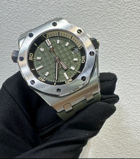 （分類：）位於 。 由 fancywatch0818 提交（商品編號 1311163605，圖片 1）。簡介： 。