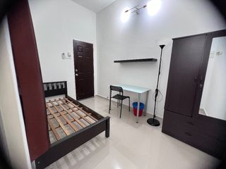 (Category: ) located in . Submitted by sm8chua (Listing ID 1311031408, Image 1). Description: .