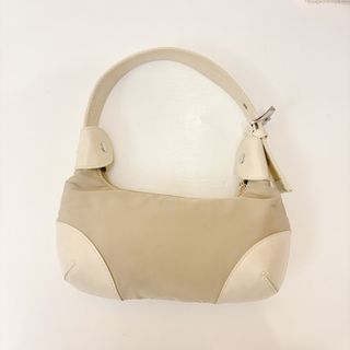 （分類：）位於 。 由 szbunny 提交（商品編號 1311056546，圖片 1）。簡介： 。