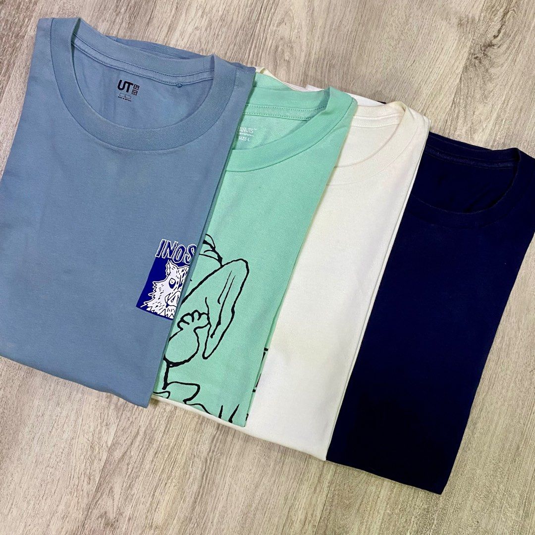BUNDLE | Mens Uniqlo Shirt (L) (Category: Tshirts & Polo Shirts ) located in Antipolo. Submitted by acecapsuleph (Listing ID 1311166392, Image 3). Description: ▫️ Bought this 4 for 2k+ ▫️ RFS: di na kasya ▫️ Need wash lang kasi ang tagal ng nakatago, lalo na yung white need ibabad sa zonrox.