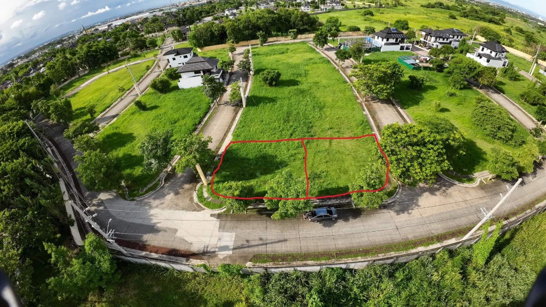 (Category: ) located in . Submitted by REMAXCapital (Listing ID 1311046173, Image 1). Description: .