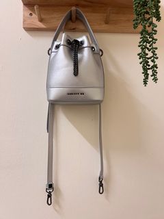 (Category: ) located in . Submitted by ddpreloved2 (Listing ID 1311143455, Image 1). Description: .