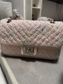 (Category: ) located in . Submitted by janetee (Listing ID 1311151526, Image 1). Description: .