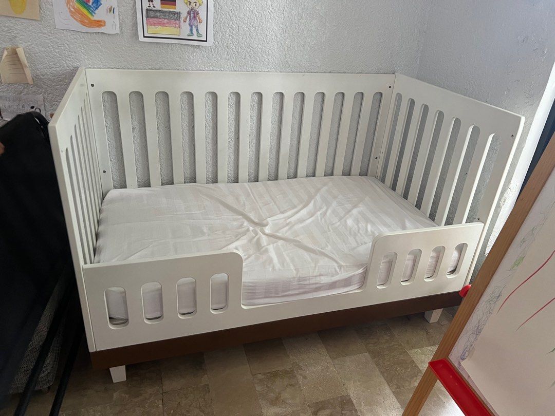 Cuddlebug madison crib online