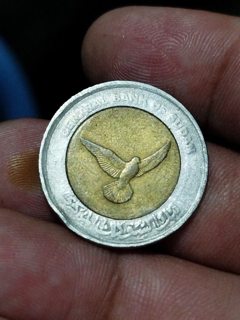 Fifty piastres Sudan doubled die error coin (Category: Currency) located in Subic. Submitted by regiedaniel01 (Listing ID 1311090792, Image 2). Description: add sf.