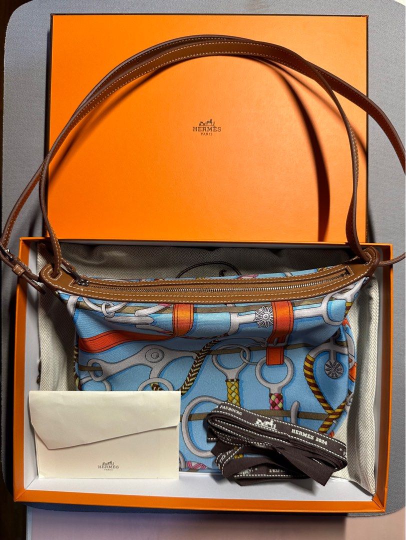 【24SS新作♪】HERMES Sursoie To Go pouch シュルソワ バッグ Hermes Sursoie To Go pouch, Women's Fashion, Bags & Wallets