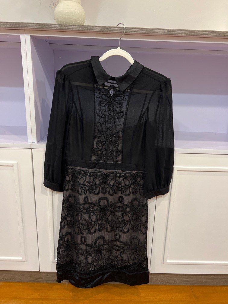 Karen Millen Graphic Lace Embroidered Dress, Women's Fashion, Dresses & Sets, Dresses on Carousell Karen Millen Graphic Lace Embroidered Dress, Women's Fashion, Dresses & Sets, Dresses on Carousell