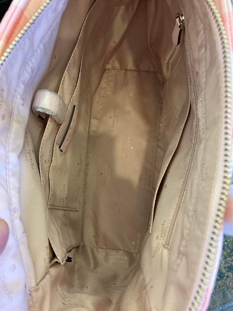 Kate Spade Chelsea Tote Bag (Category: Luxury Bags & Wallets) located in Mabalacat. Submitted by maiyasluxurybagshoppe (Listing ID 1311050116, Image 2). Description: .