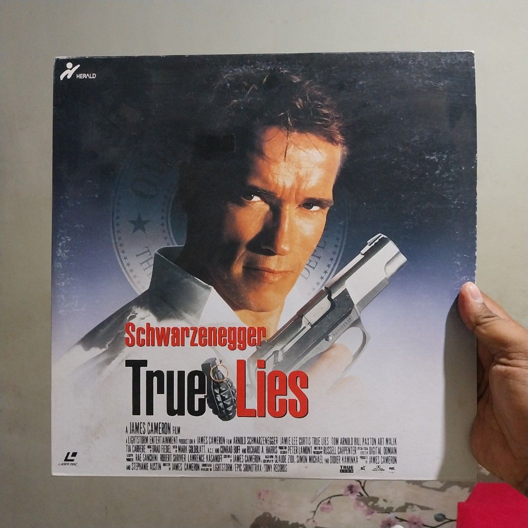 laser disc MOVIE (Category: CDs & DVDs) located in Tagum. Submitted by boykolekgadgetstuff (Listing ID 1311112800, Image 1). Description: arnold true lies laserdisc media 2 laser disc in good condition. issue on the other disc some scratches. p.m for more photos.