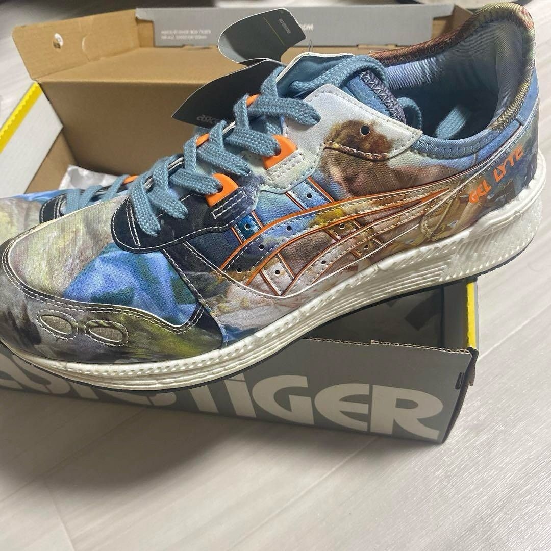 Limited Edition ASICS x Vivienne Westwood Japan