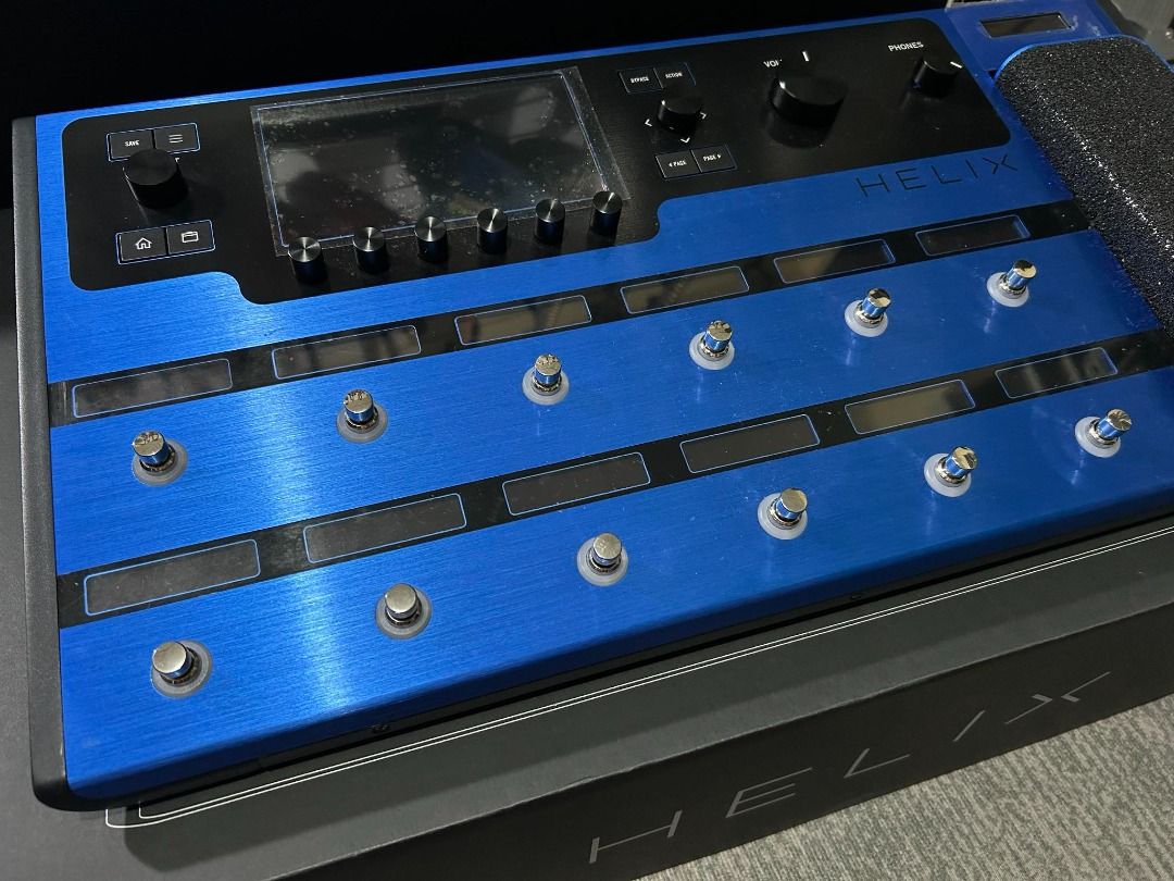 ギター Line6 Helix Foor LightningBlue Line6 Helix Foor LightningBlue