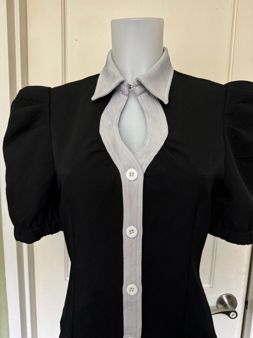 Medium size semi formal black dress (Category: Dresses) located in Mandaluyong City. Submitted by cattegorri (Listing ID 1311152782, Image 3). Description: Very nice Good for office and any occasion Medium .