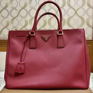 (Category: ) located in . Submitted by hello.preloved (Listing ID 1311003544, Image 1). Description: .