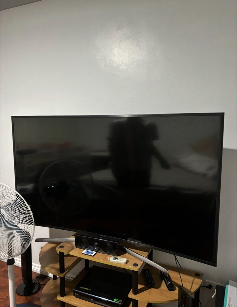 Samsung TV Curve 62’ (Category: TV) located in Manila. Submitted by ledgeve (Listing ID 1311146722, Image 1). Description: Highly Negotiable No Scratches No Dents All Customs still working Netflix, Youtube etc..
