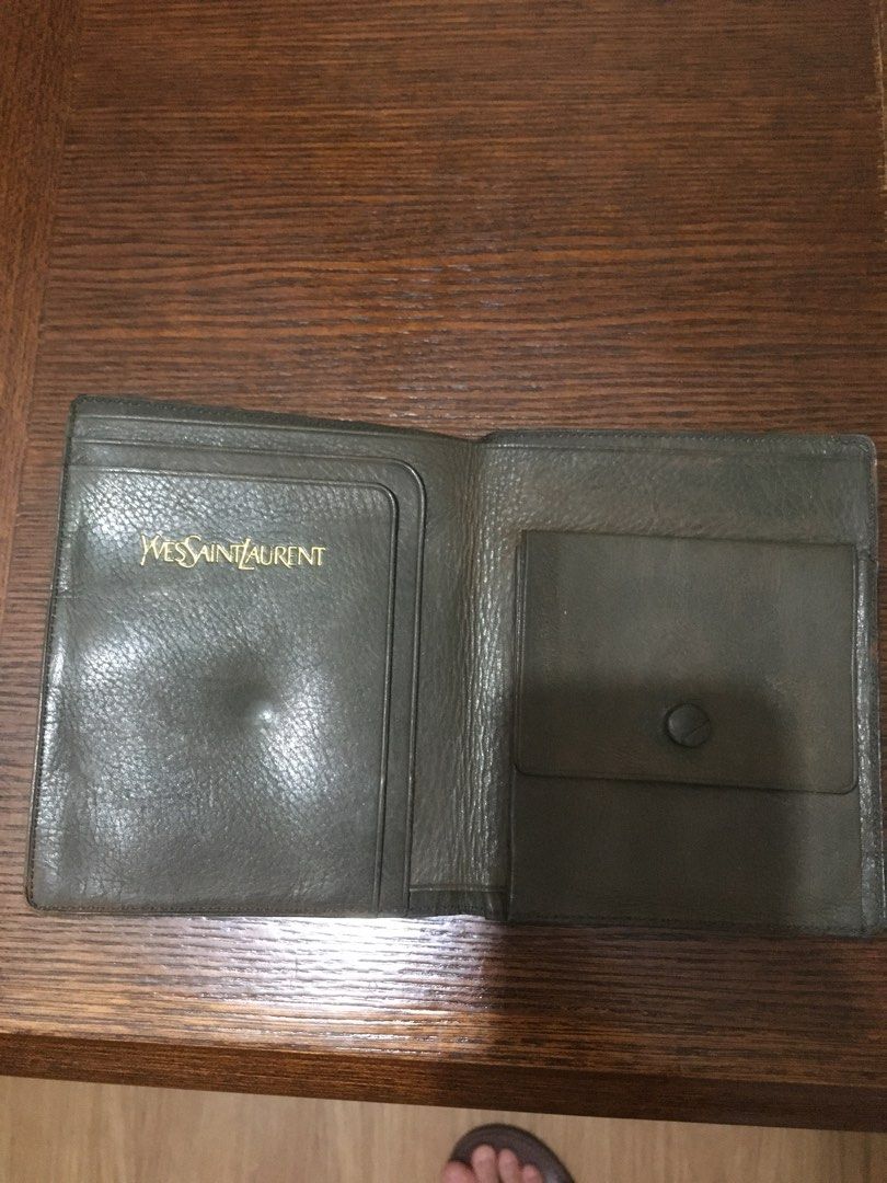 slim YSL wallet (Category: Luxury Bags & Wallets) located in Makati City. Submitted by unloadealr (Listing ID 1311021506, Image 1). Description: 10 x 12 cm subtle, won't bulge in pockets perfect for jackets sensible offers will be considered #luvearth.