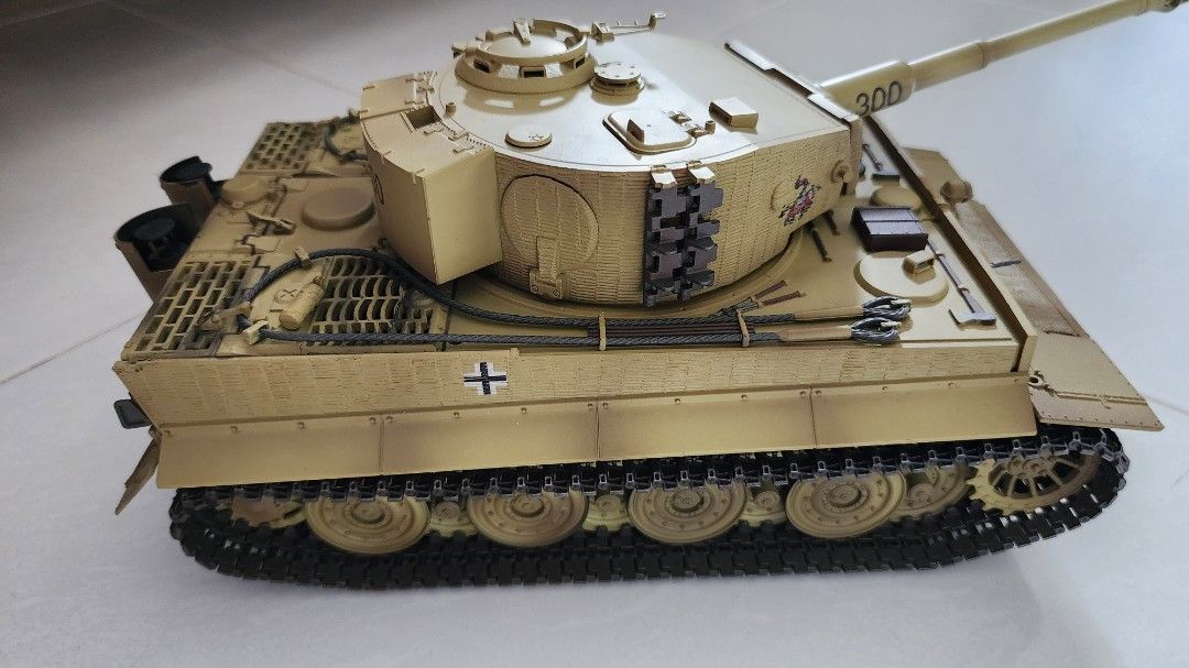VSTANK TIGER Ⅰ 1/24 Amazon.com: POCO DIVO German Tiger I Heavy Tank, 1/24