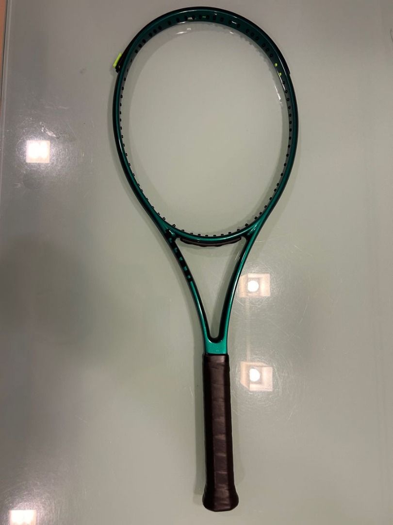 Wilson pro stock steam 100 blade v9 paint job, Sports Equipment