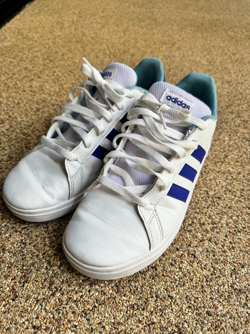 Adidas tennis sneakers Size 38 UK5 US5.5 JP240 Women s Fashion Footwear Sneakers on Carousell
