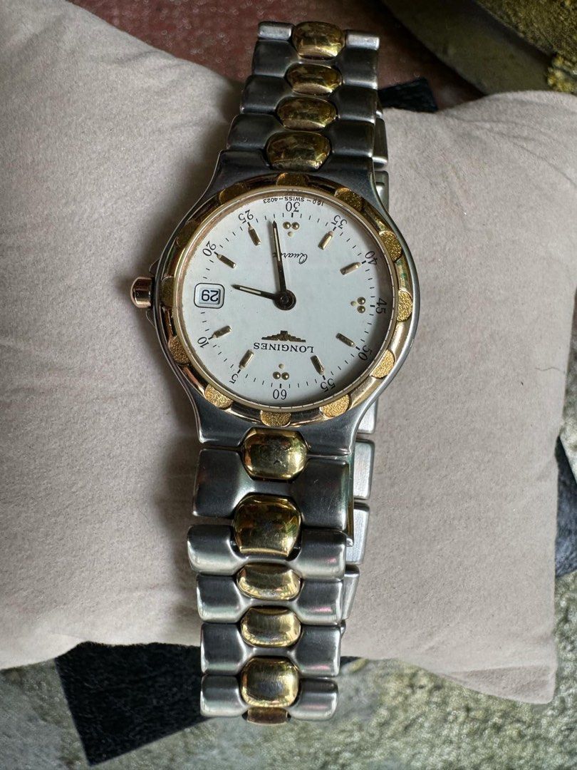 Authentic Longines Watch (Category: Luxury Watches) located in Rizal. Submitted by SummerPeaCloset (Listing ID 1311242214, Image 3). Description: Authentic Longines Watch Two tone Fits size 16.5 cm wrist In good condition With provided box.