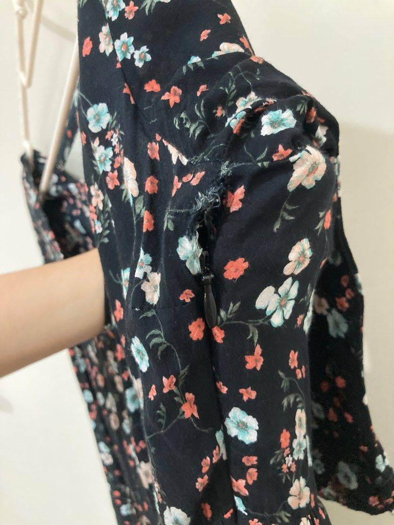 Bershka Floral Dress, Women's Fashion, Dresses & Sets, Dresses on Carousell Bershka Floral Dress, Women's Fashion, Dresses & Sets, Dresses on Carousell