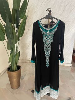 (Category: ) located in . Submitted by prelovedfashionboutique (Listing ID 1311218180, Image 1). Description: .
