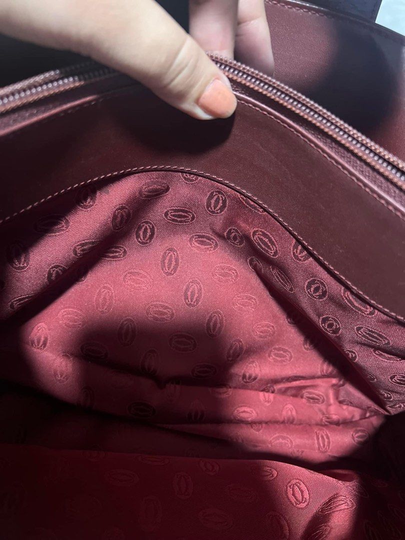 CARTIER (Category: Luxury Bags & Wallets) located in Plaridel. Submitted by dane.thrifts (Listing ID 1311214629, Image 3). Description: .