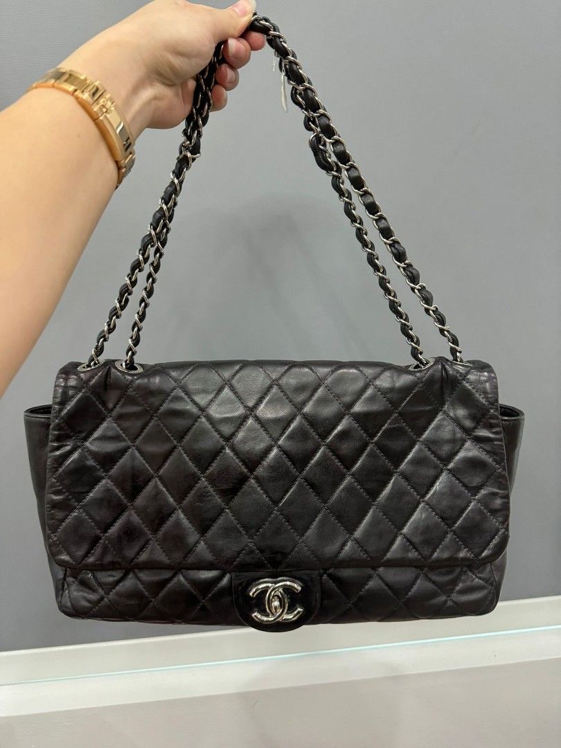 Chanel coco rain flap