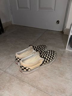 (Category: ) located in . Submitted by flojlo (Listing ID 1311333480, Image 1). Description: .