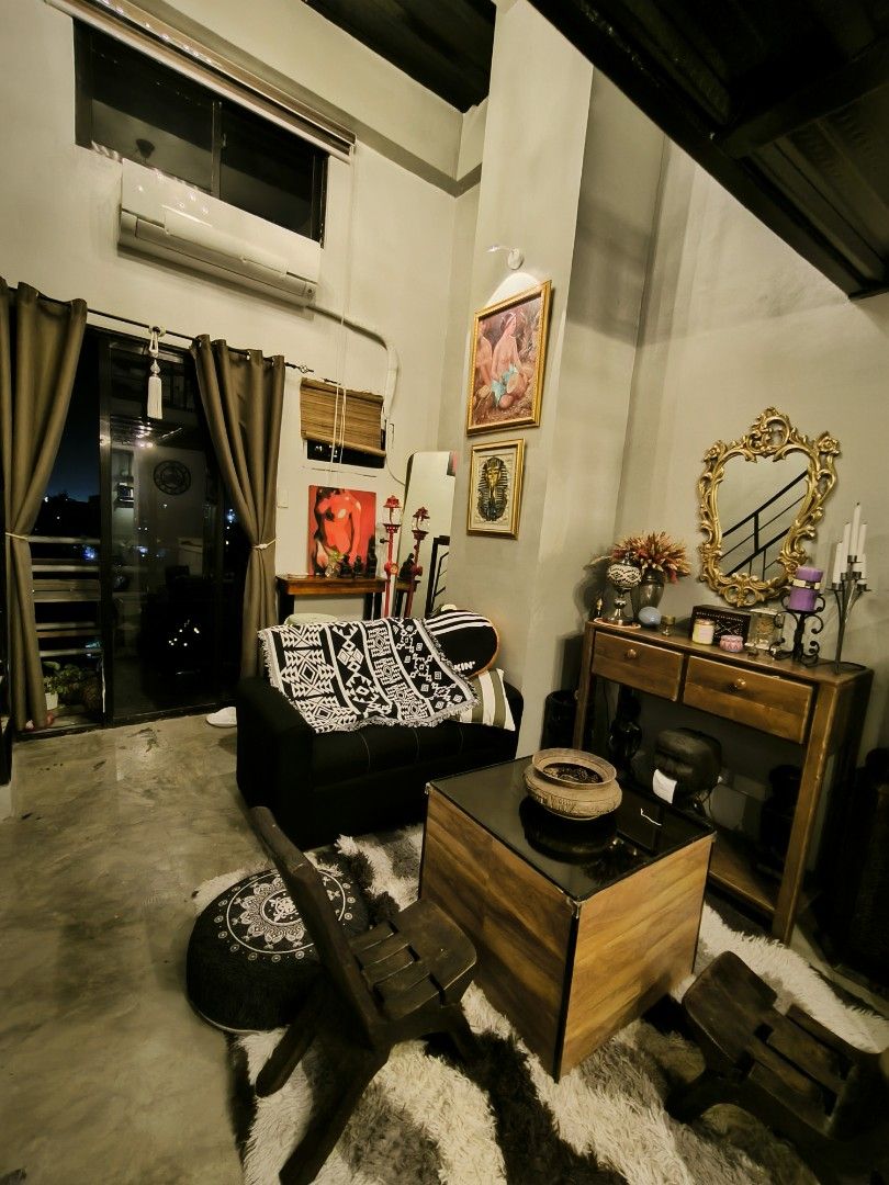 Condo rental - Pasay (Category: Apartments & Condos) located in Pasay City. Submitted by morricemorrice (Listing ID 1311313479, Image 1). Description: condo unit for rent daily rate 1800 Zamora sky tower.
