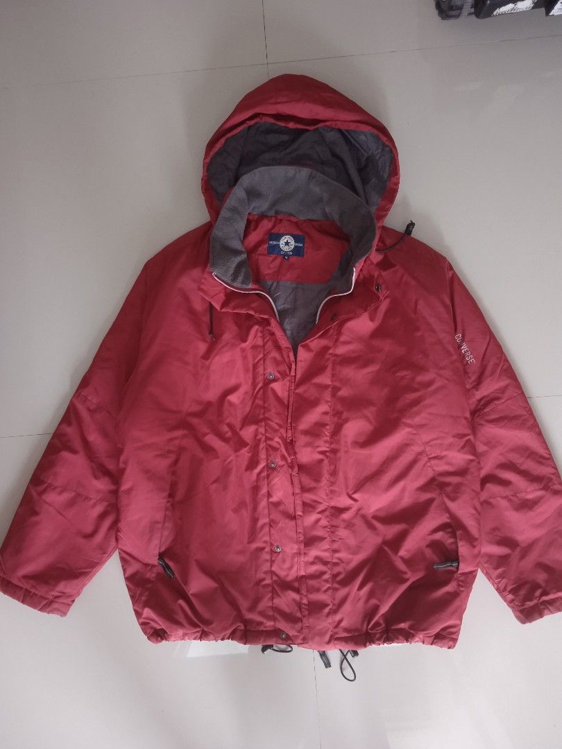 Jaket converse maroon hotsell