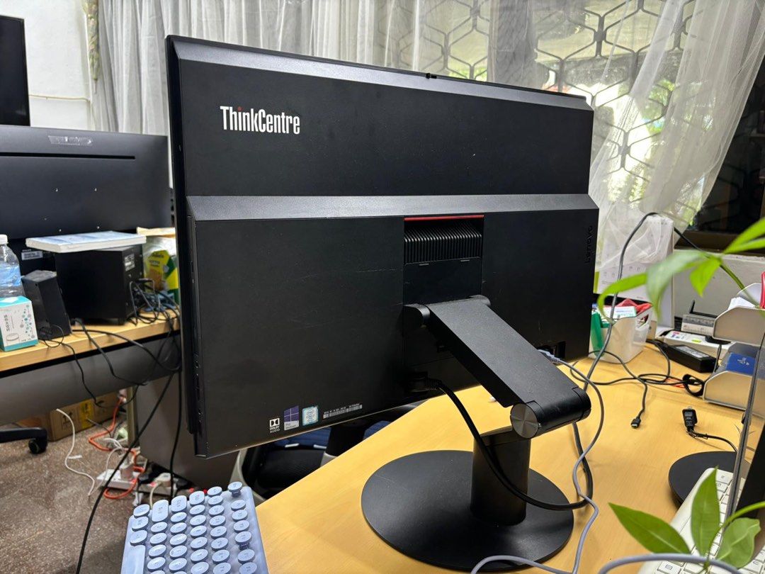 Desktop computer (Category: Desktops) located in Singapore. Submitted by bennysgboy (Listing ID 1311201889, Image 3). Description: .