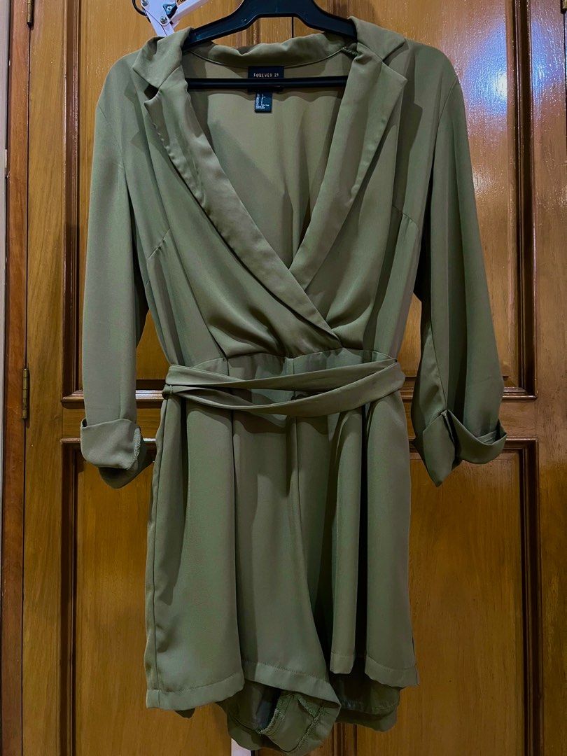 Forever 21 Green Romper Women s Fashion Dresses Sets Rompers on Carousell