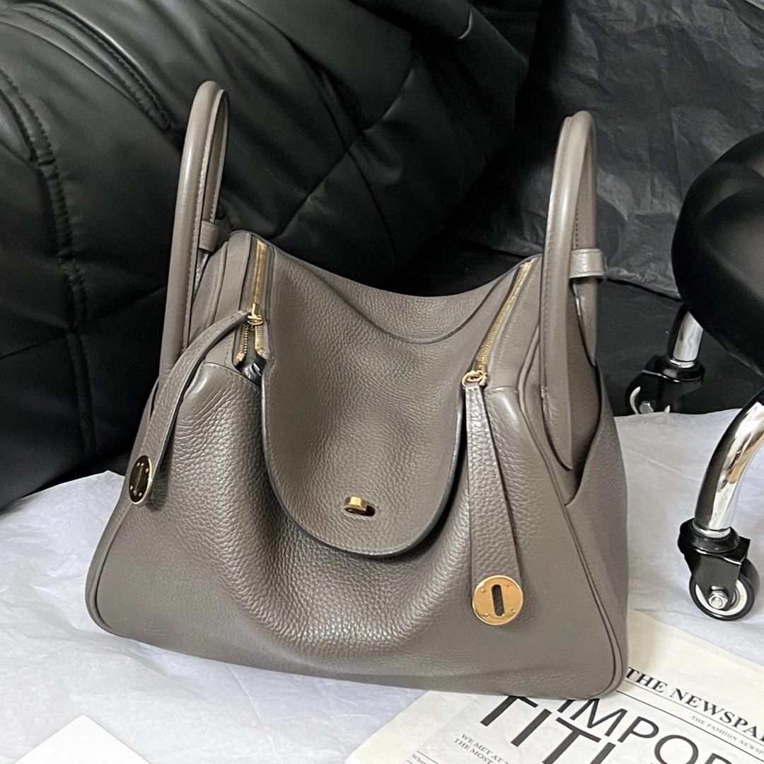 Hermes Lindy 30 (Category: Luxury Bags & Wallets) located in Quezon City. Submitted by __12345 (Listing ID 1311293786, Image 3). Description: - for preorder (2 weeks eta) - guaranteed authentic or money back - 9.5/10 condition - stamp A - inclusions: dustbag - can do meet ups/delivery - detailed photos available upon request open to other bag requests! just send a pm 💌🛍️.