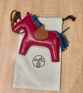 （分類：）位於 。 由 li.li.store 提交（商品編號 1311193441，圖片 1）。簡介： 。