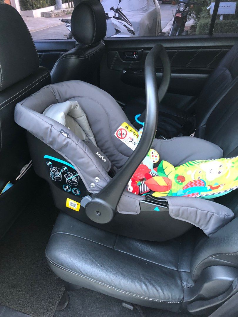Car seat rear view mirror clearance