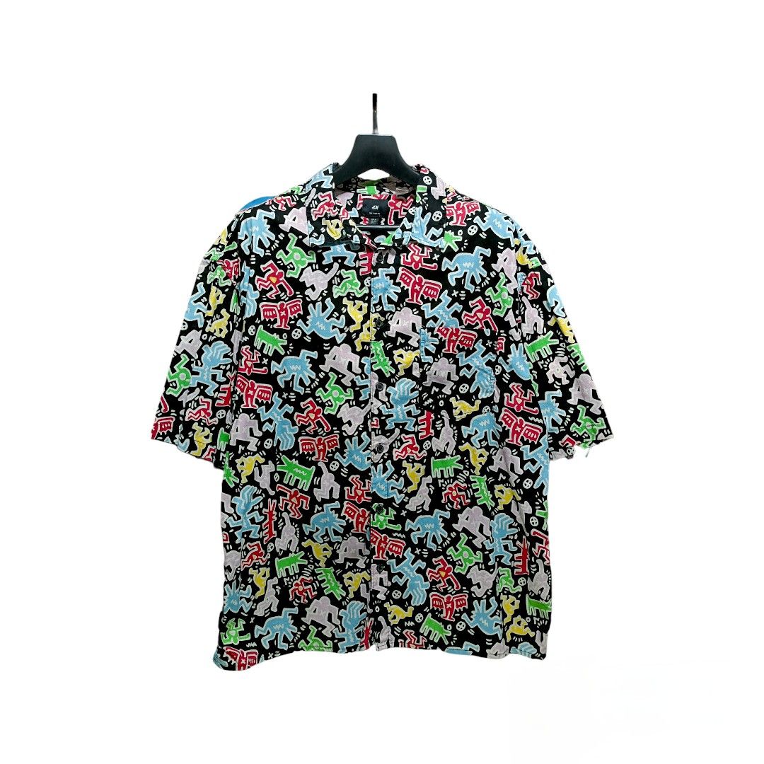 KEITH HARING X H&M AOP POLO S/S (Category: Tshirts & Polo Shirts ) located in Balanga. Submitted by dig_gear (Listing ID 1311199847, Image 1). Description: KEITH HARING X H&M AOP POLO S/S EXCELLENT CONDITION 23X28.
