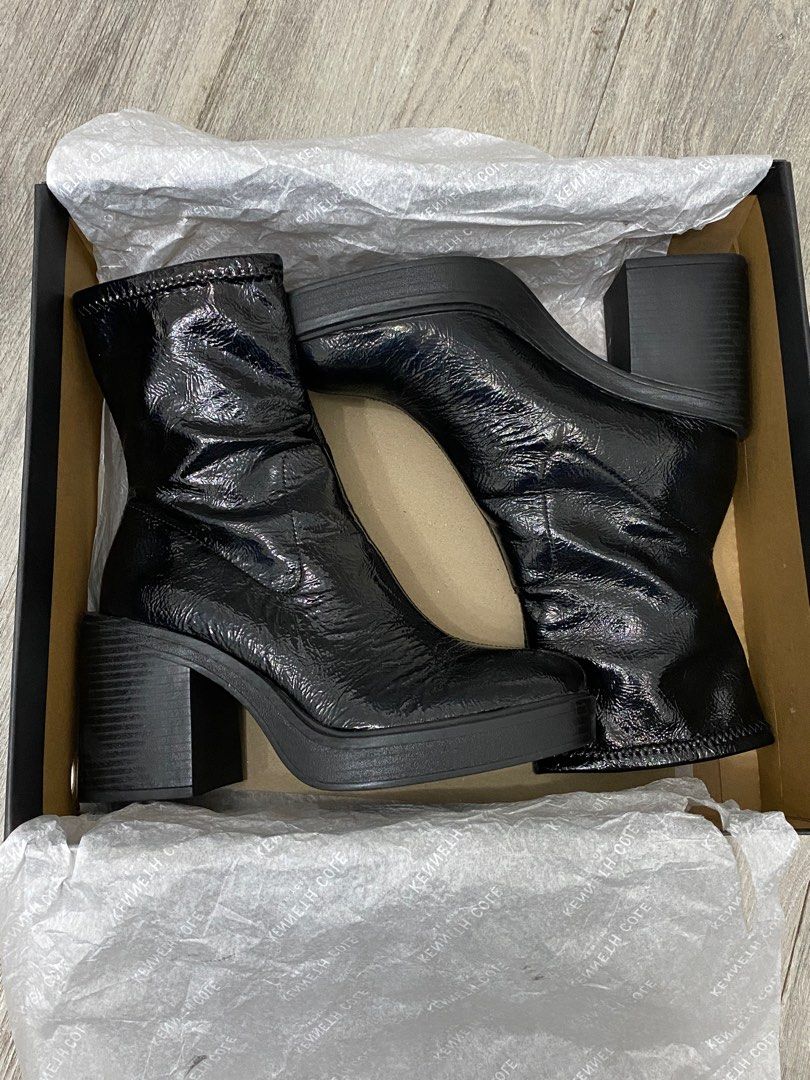 Kenneth Cole super soft chunky boots (Category: Boots) located in Pasig City. Submitted by chibp (Listing ID 1311292980, Image 3). Description: Super soft material Stylish but also comfortable. Snow and waterproof but wearable in any kind of weather. Bought from Kenneth Cole Boutique in Powerplant Rockwell. Original Price upwards of ₱7k (can’t recall exactly).