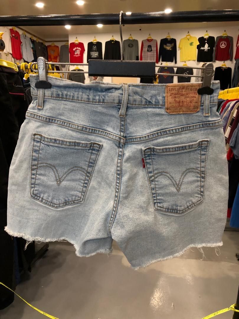 Hot pants levis shop