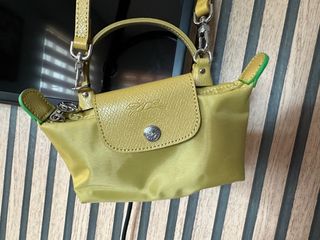 (Category: ) located in . Submitted by mjipreloved (Listing ID 1311220813, Image 1). Description: .