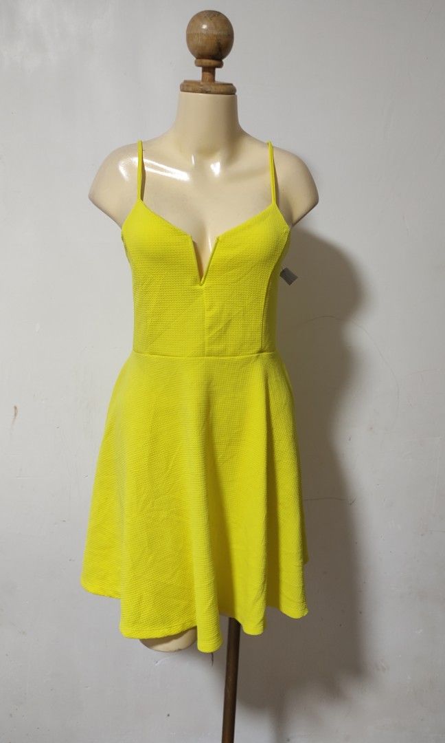Yellow dress xl top