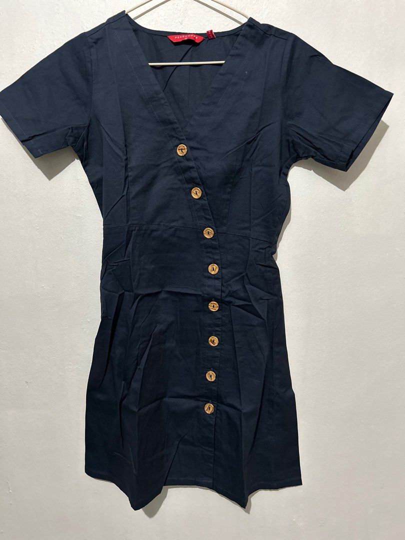 Penshoppe Dress (Category: Dresses) located in Taguig. Submitted by ggd1213 (Listing ID 1311341682, Image 1). Description: .